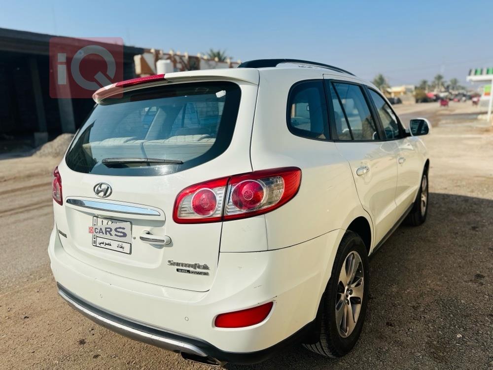 هيونداي سانتافي